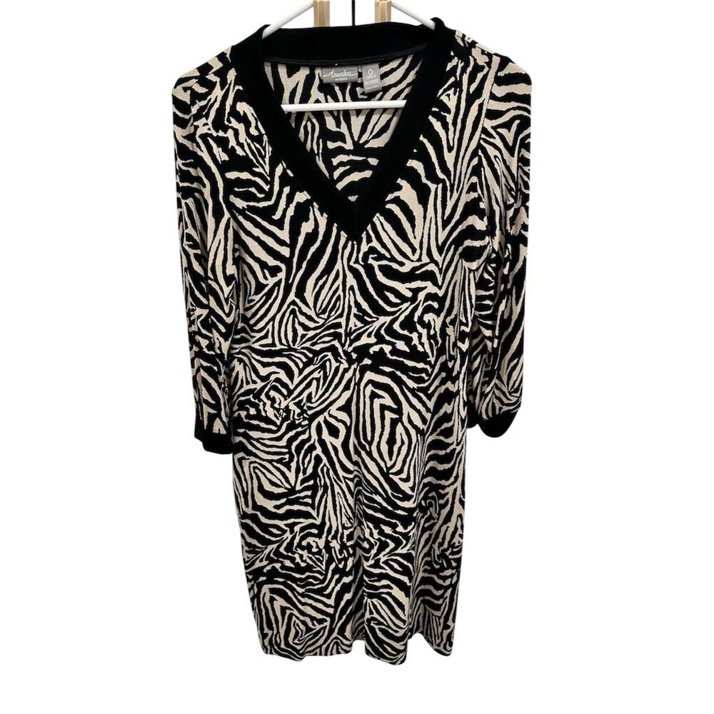 Chico's Zebra Print Shift Dress Size S 0 Standard Knee Length Party/Cocktail